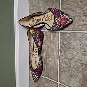 Sam Edelman- Rodney Flats with Floral Detail
